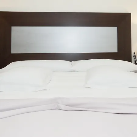 Bovedas Ξενοδοχείο 4*